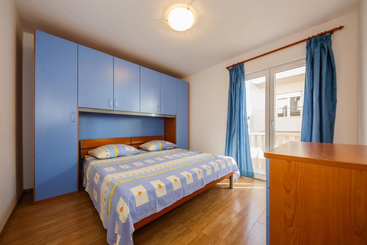 Apartamenty Z Basenem Ilja Rogoznica (Sibenik-Knin) Eksteriør billede